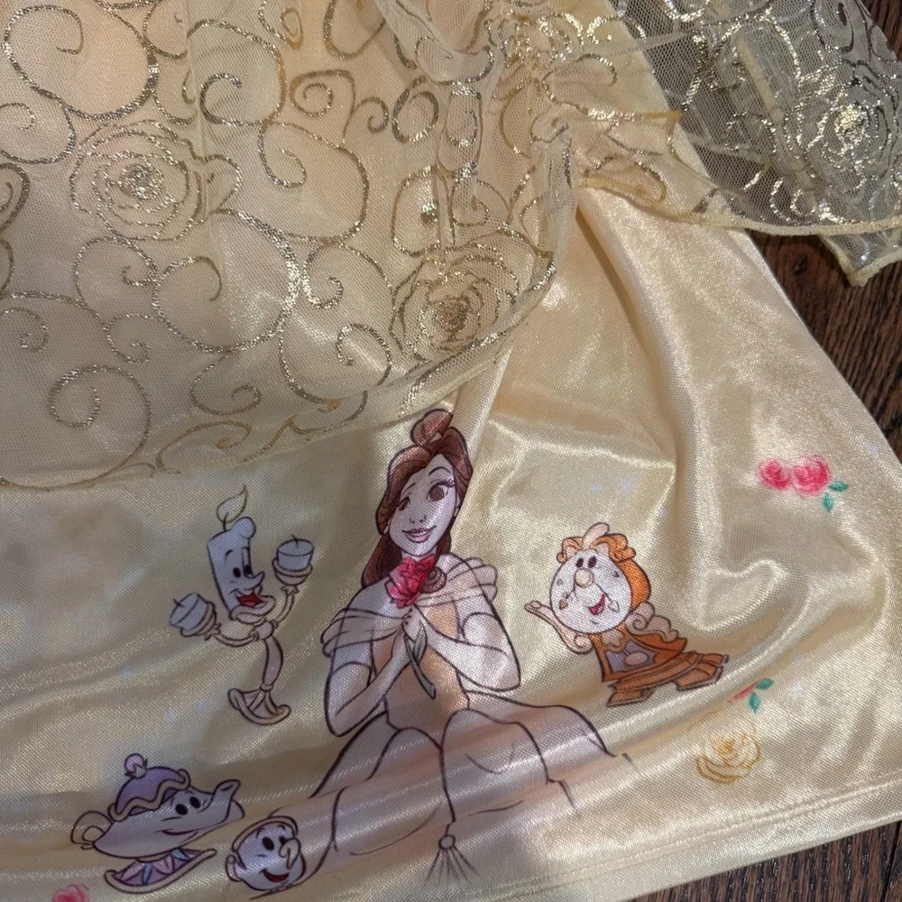 Yellow Princess night gown 3t with Pink Accents - Picture 3 of 6